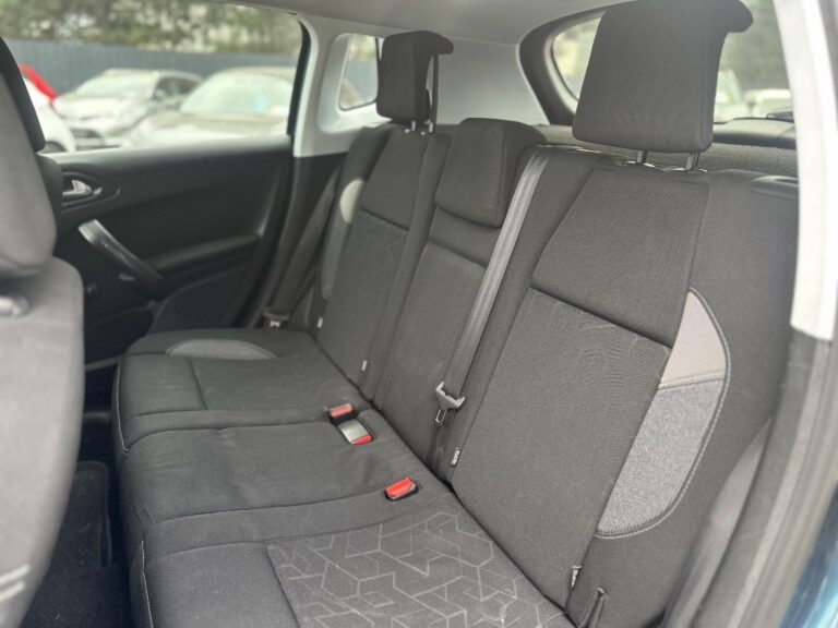 Peugeot 2008 1.2 PureTech Active