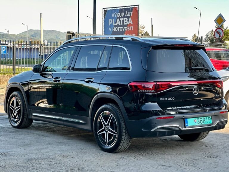 Mercedes-Benz EQB 300 4MATIC