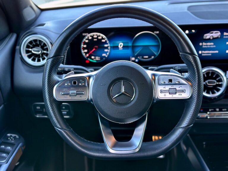 Mercedes-Benz EQB 300 4MATIC