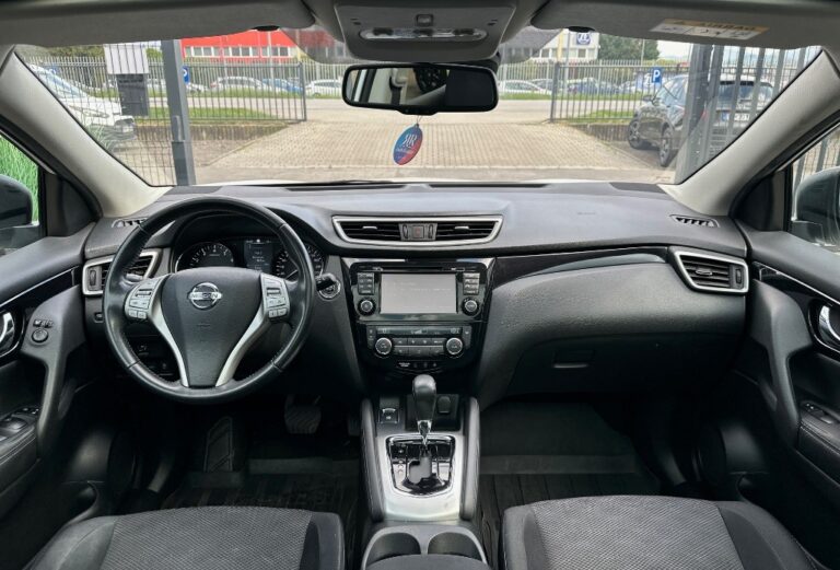 Nissan Qashqai DIG-T 115 Acenta Xtronic