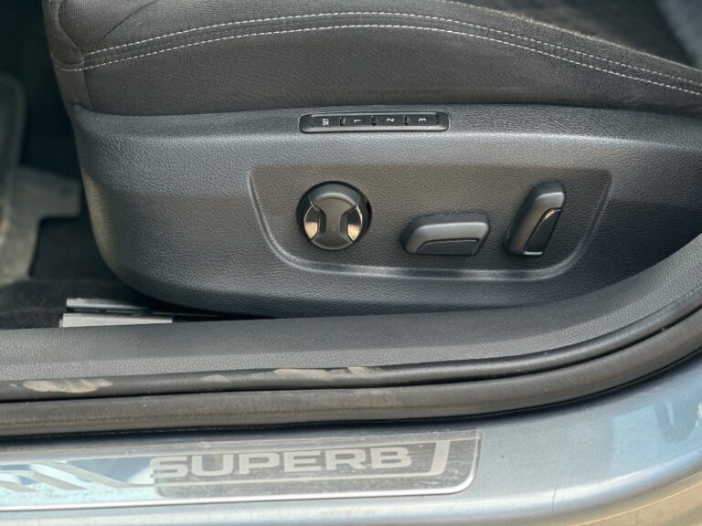 Škoda Superb Combi 2.0 TDI 190k 4x4 Style DSG EU6