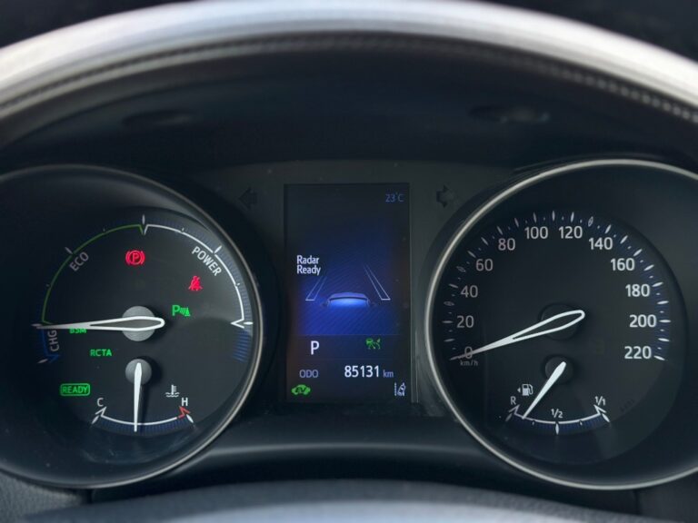 Toyota C-HR 1.8 Hybrid Executive E-CVT