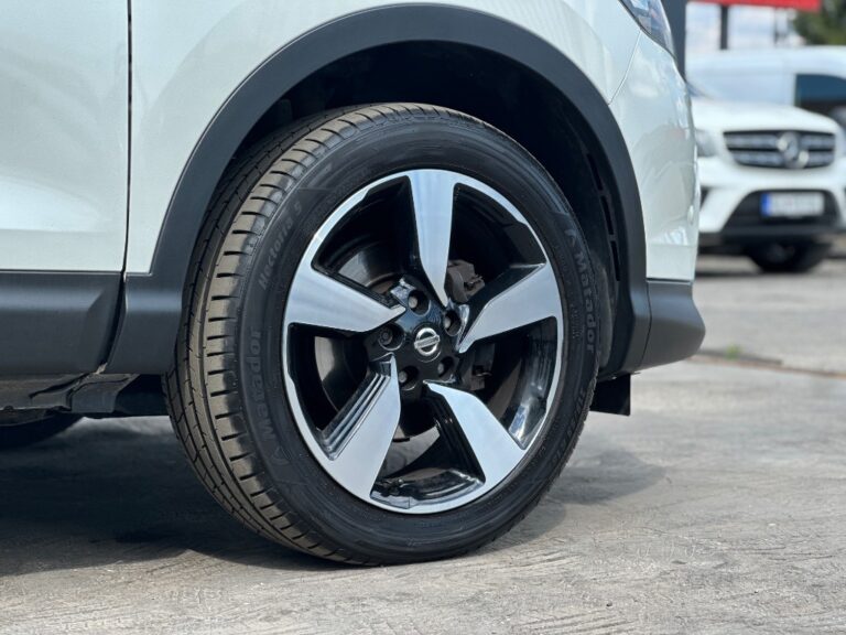Nissan Qashqai DIG-T 115 Acenta Xtronic