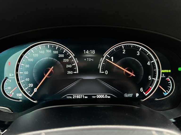 BMW Rad 5 Touring 520d xDrive A/T