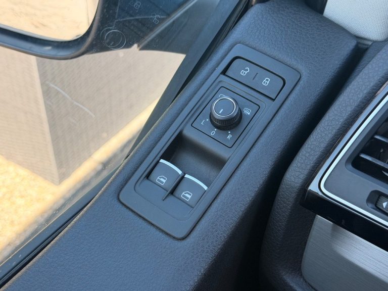 Volkswagen Multivan 2.0 BiTDI BMT Comfortline 4MOTION DSG