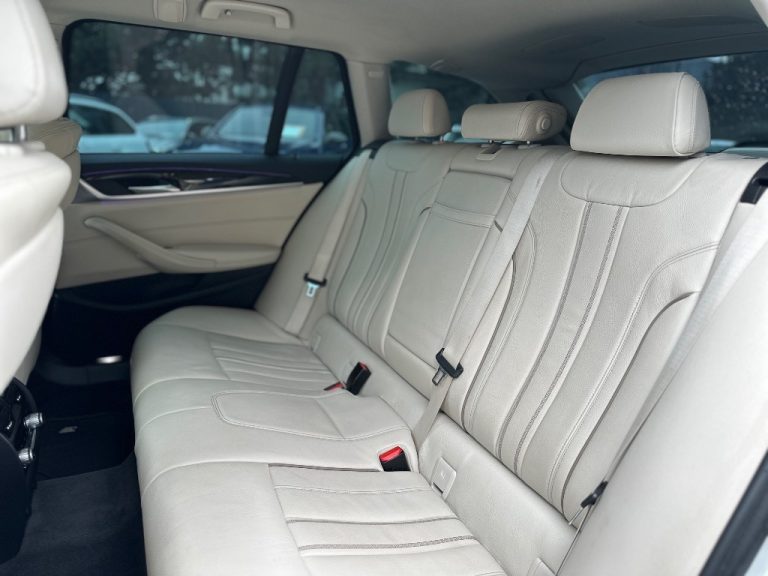 BMW Rad 5 Touring 520d xDrive A/T