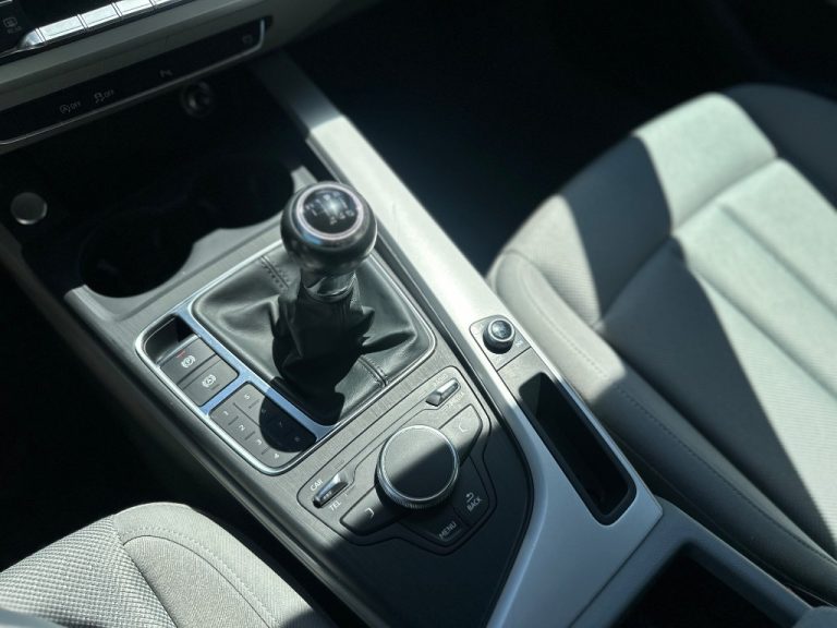 Audi A4 2.0 TDI 150k Manager