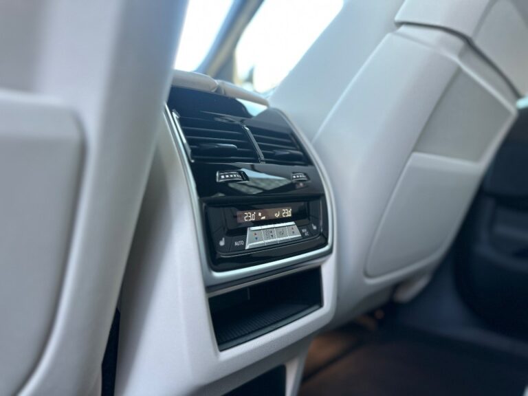 BMW X6 xDrive 30d mHEV A/T