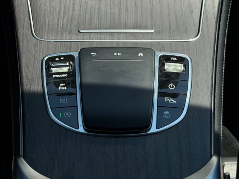 Mercedes-Benz GLC Kupé 200 mHEV 4MATIC A/T