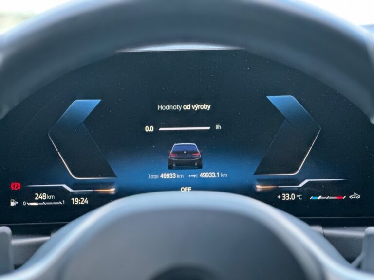 BMW Rad 3 Touring 320d mHEV xDrive A/T