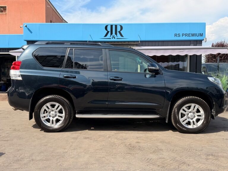 Toyota Land Cruiser 3.0I D-4D 190k Lux A/T 5m