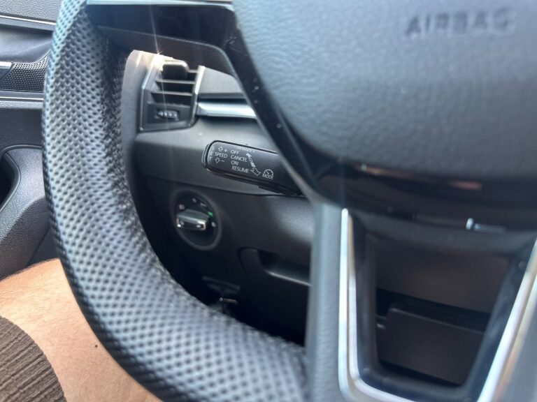 Škoda Karoq 1.5 TSI ACT Style DSG