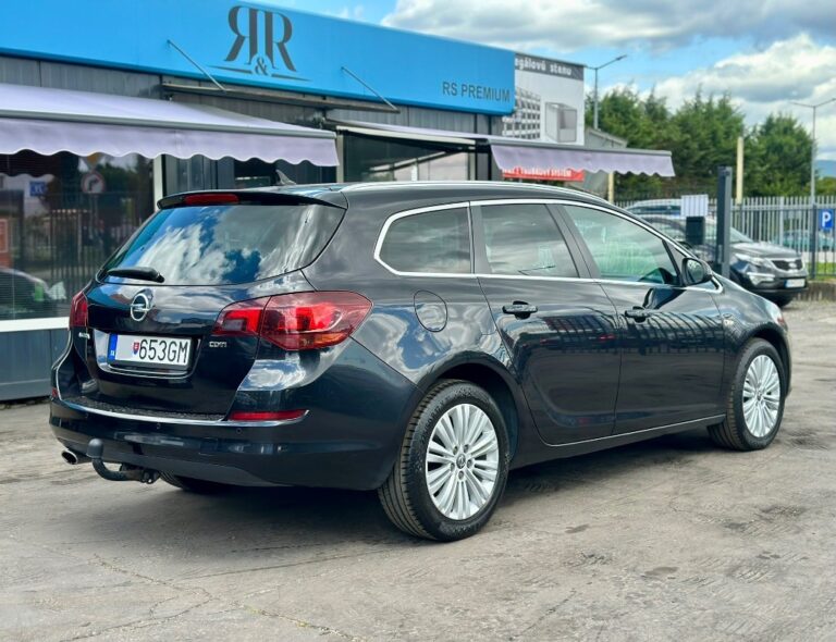 Opel Astra Sport Tourer ST 2.0 CDTI ECOTEC Cosmo A/T