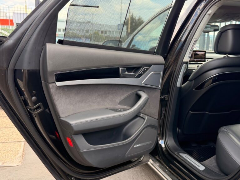 Audi A8 3.0 TDI V6 DPF clean diesel quattro tiptronic