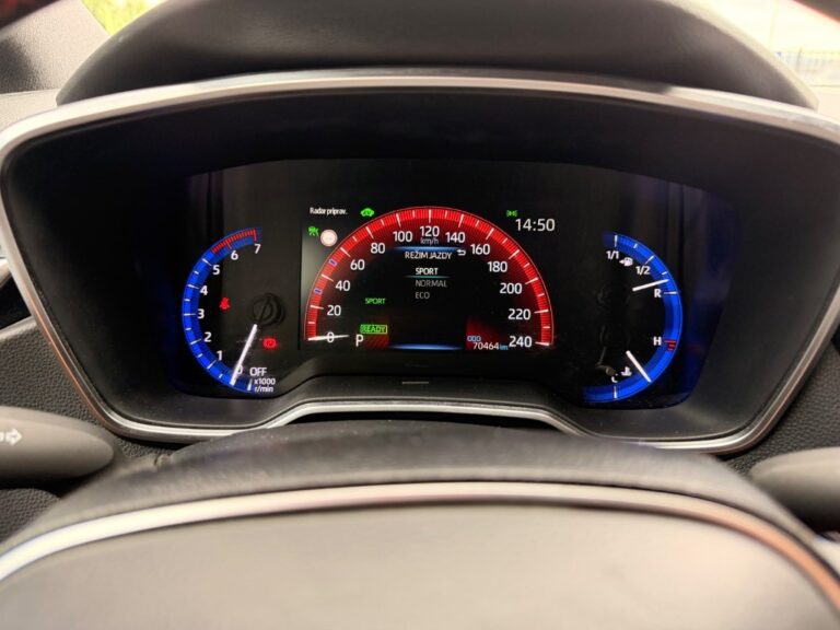 Toyota Corolla 1.8 Hybrid e-CVT GR Sport + Dynamic