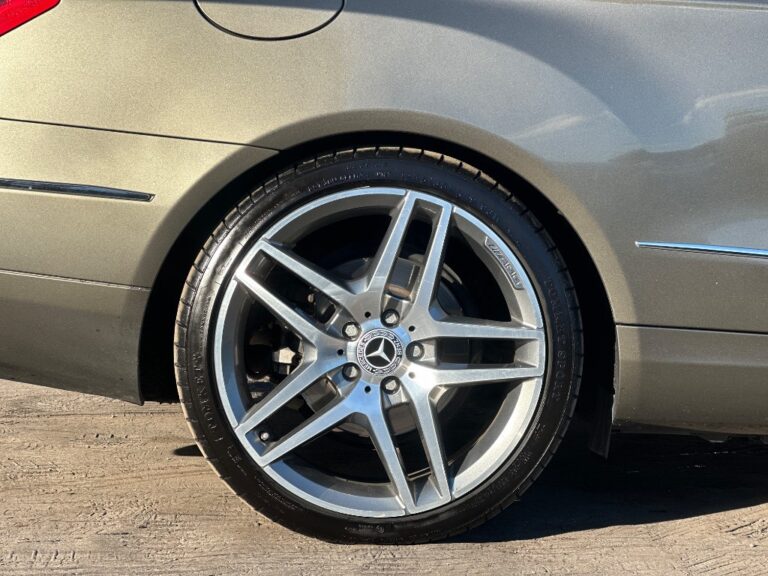 Mercedes-Benz E trieda Kupé 350 CDI BlueEFFICIENCY