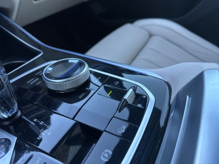 BMW X7 xDrive 40d mHEV A/T