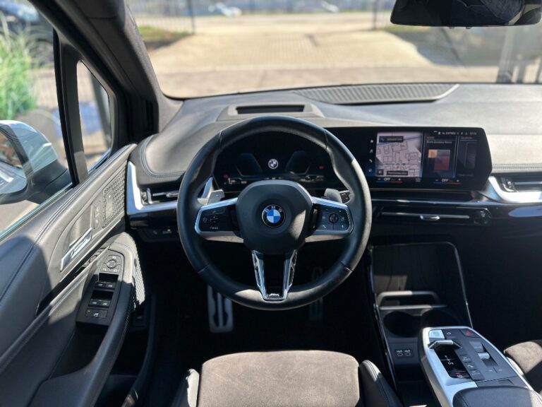 BMW Rad 2 Active Tourer 2 218d A/T