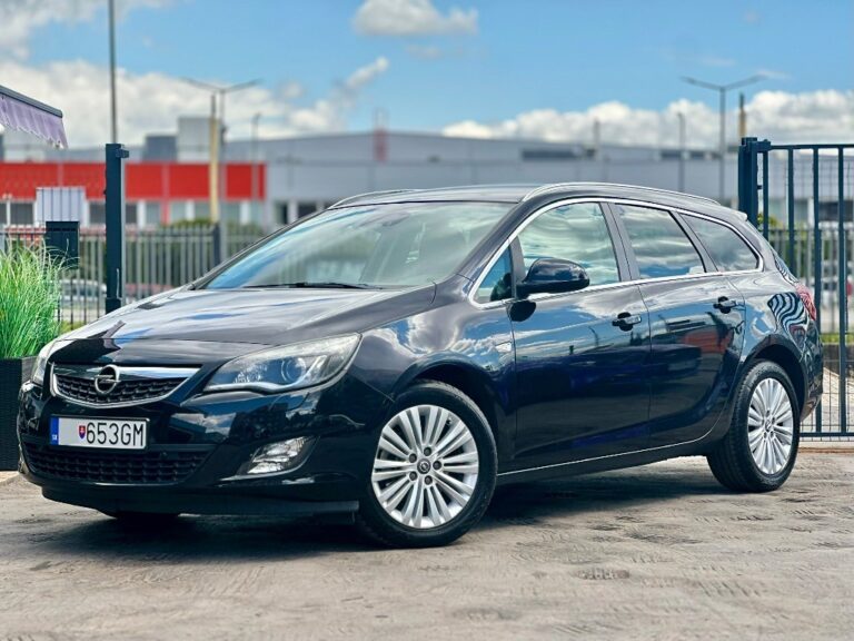 Opel Astra Sport Tourer ST 2.0 CDTI ECOTEC Cosmo A/T