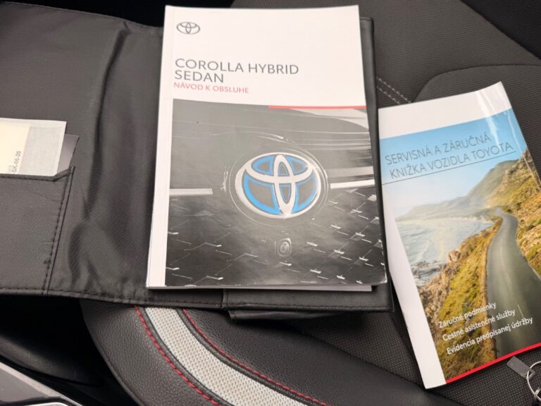 Toyota Corolla 1.8 Hybrid e-CVT GR Sport + Dynamic